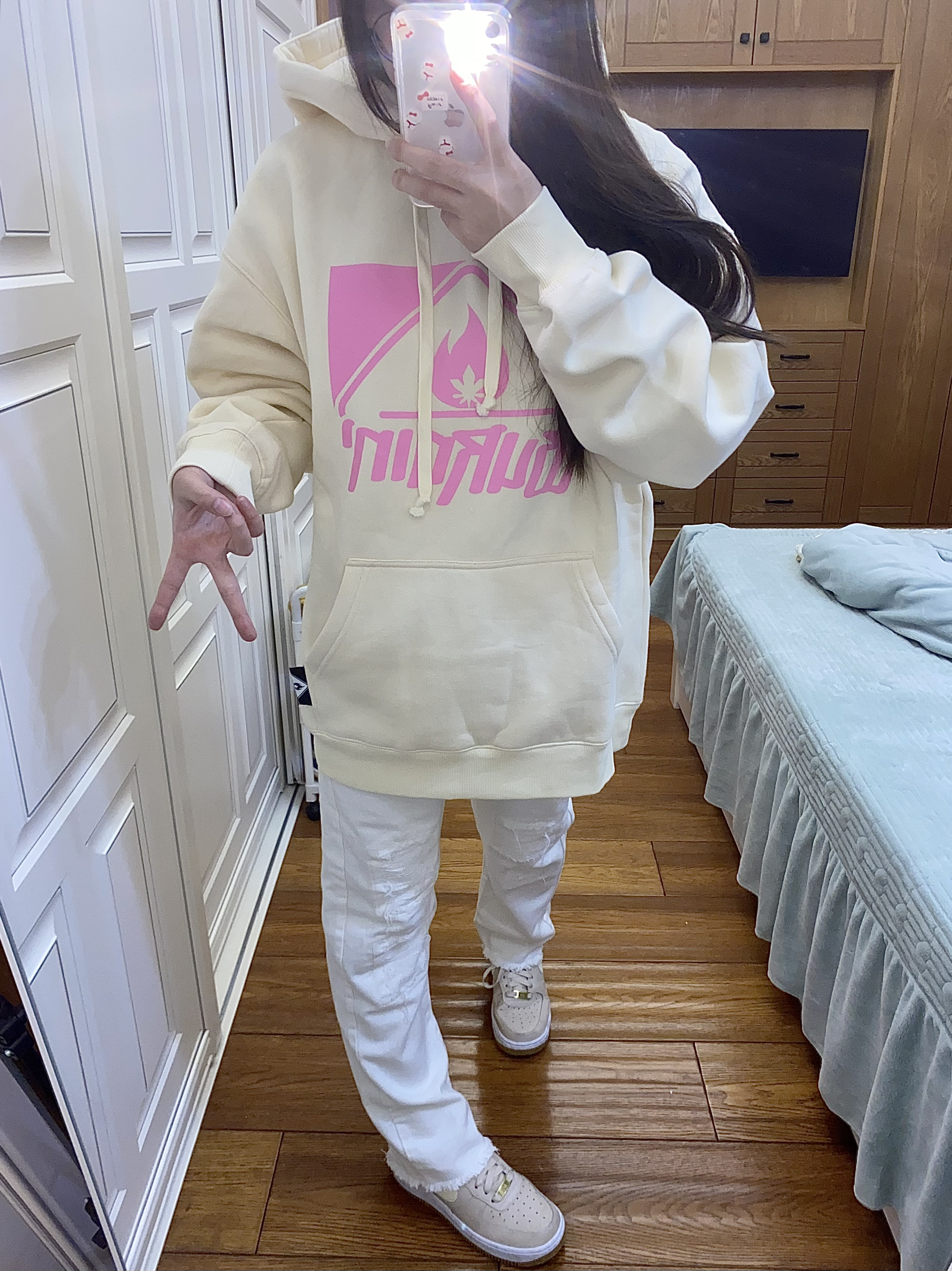 很喜欢这件卫衣