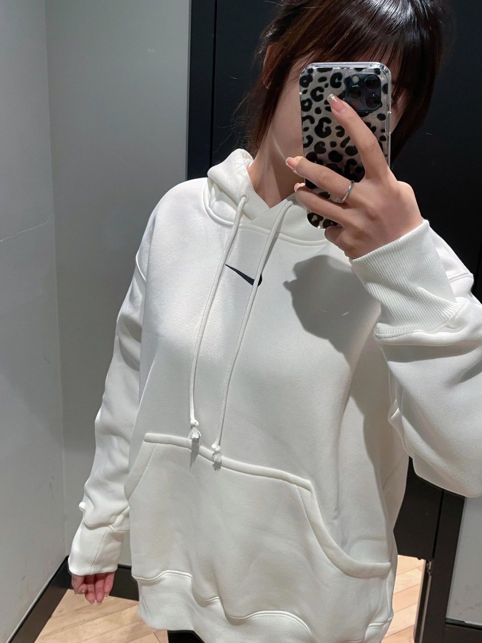 OOTD｜浅色简约春季穿搭 白黑配色真的很帅气