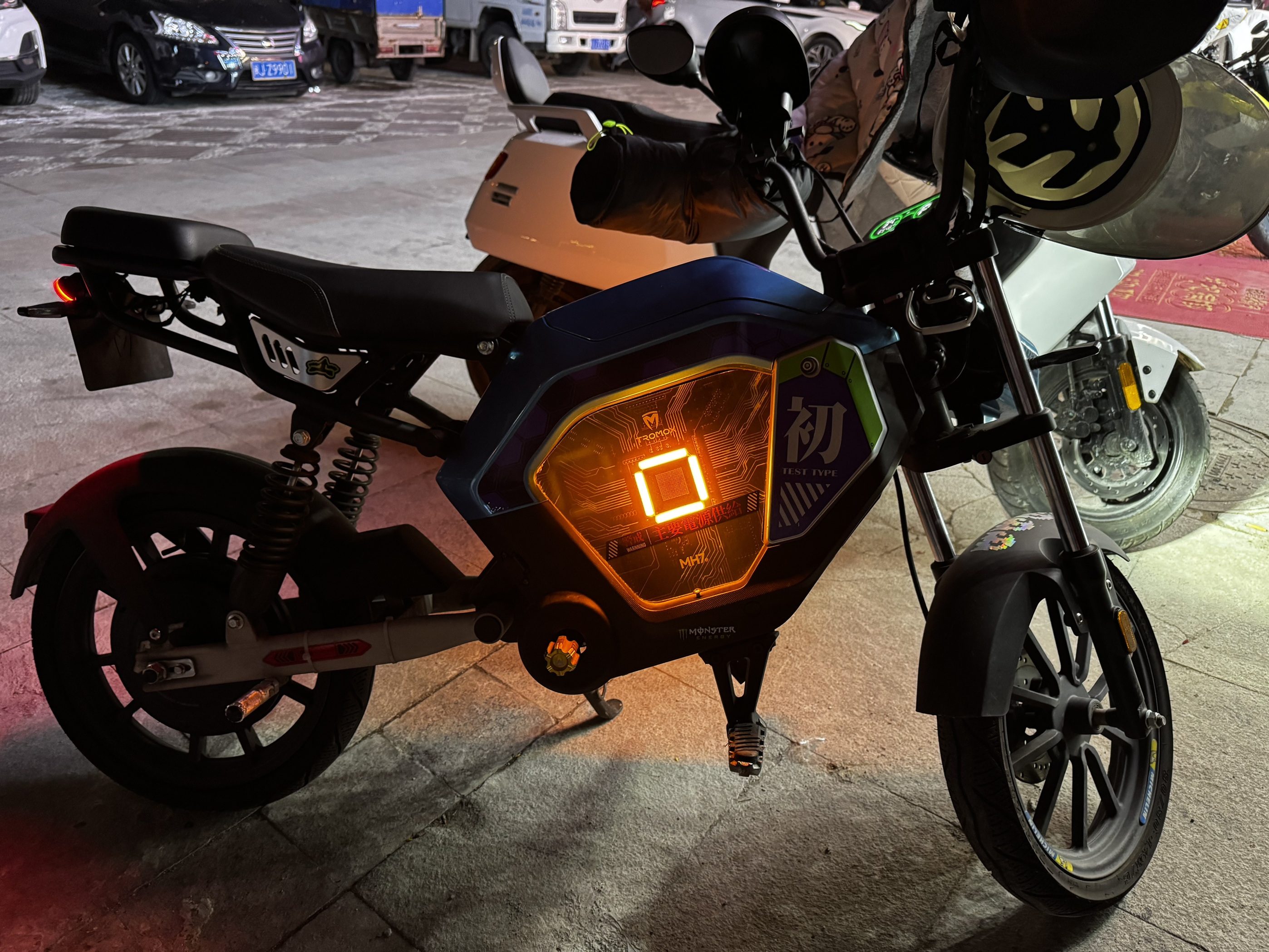 超好看的跨骑电动车🛵