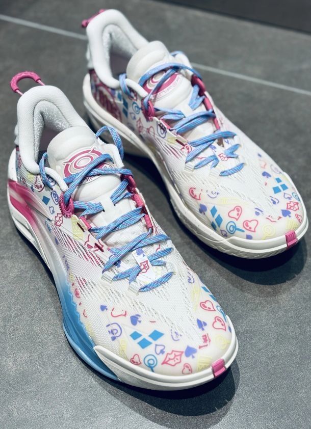 分享自己穿过的李宁好货球鞋