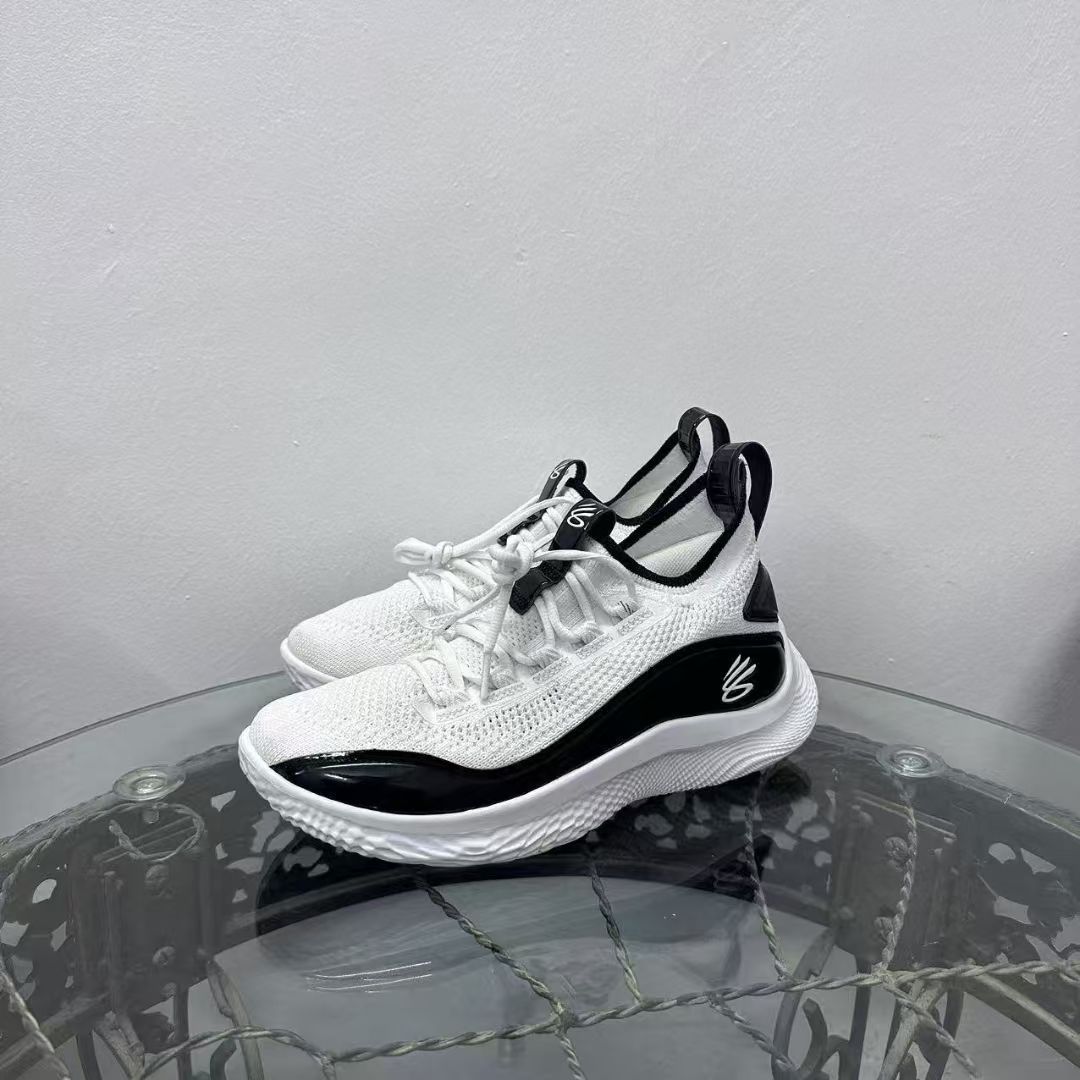 Under Armour Curry 8 库里白色-细节欣赏
