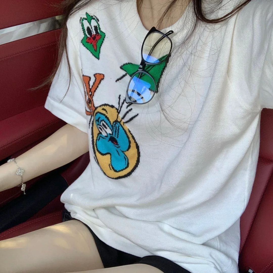 这个短袖也是绝了非常好看