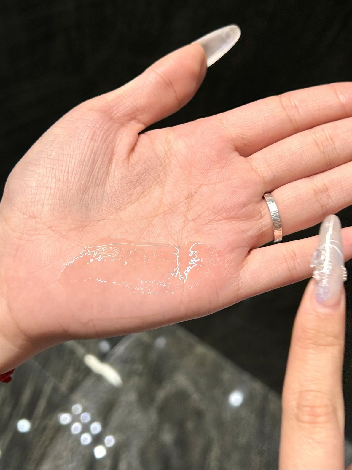 干枯毛躁星人的神!这个春天必囤的护发精油!