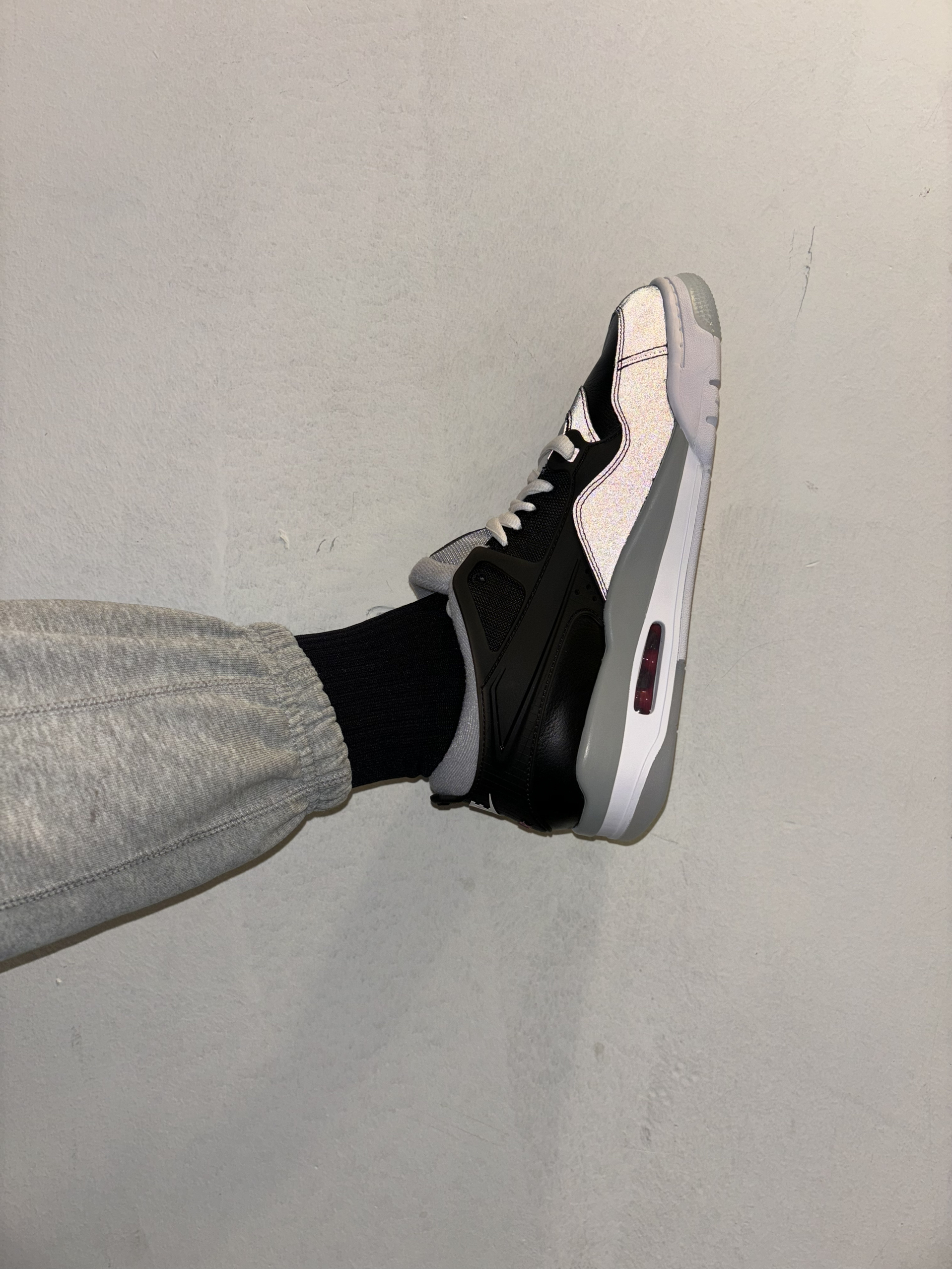 出门徒步也可以穿aj4rm