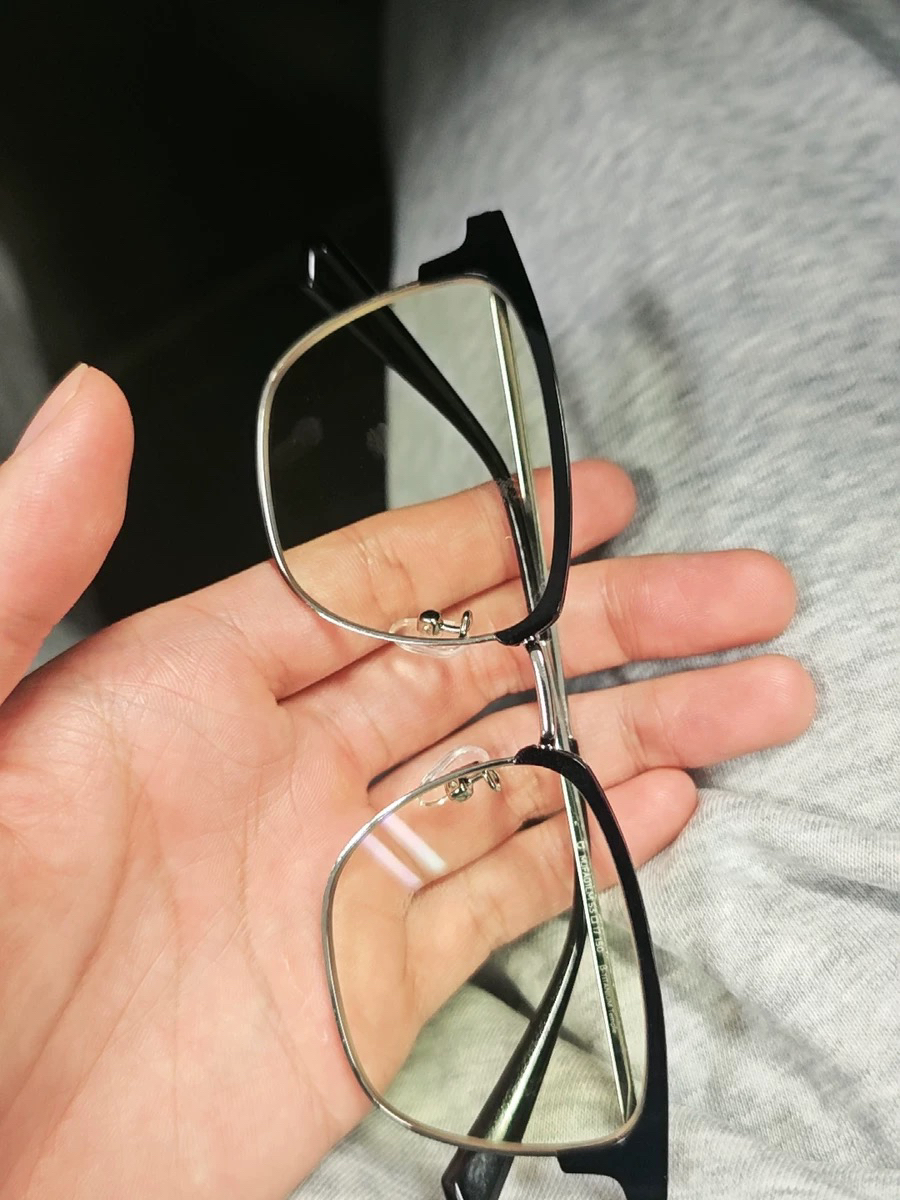防蓝光眼镜👓也太百搭啦
