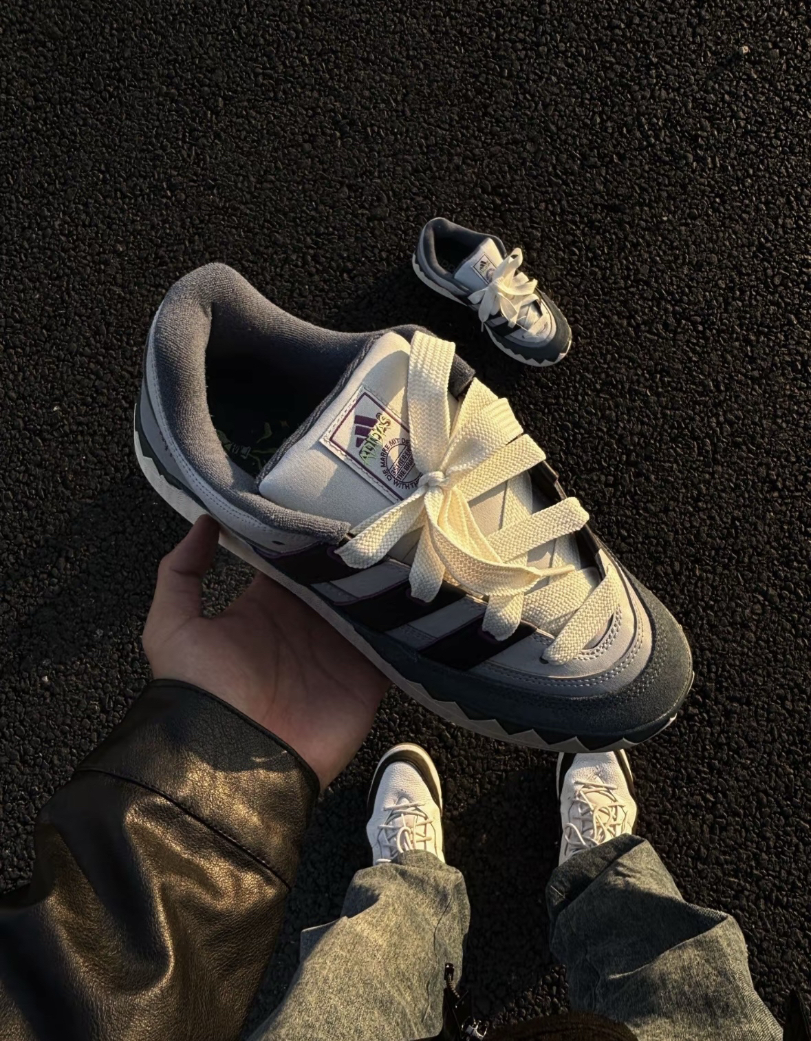 ✨真香警告⚠️|这双阿迪冷门复古鞋也太绝了!
谁懂啊家人们!最近挖到阿迪这双ADIMATIC