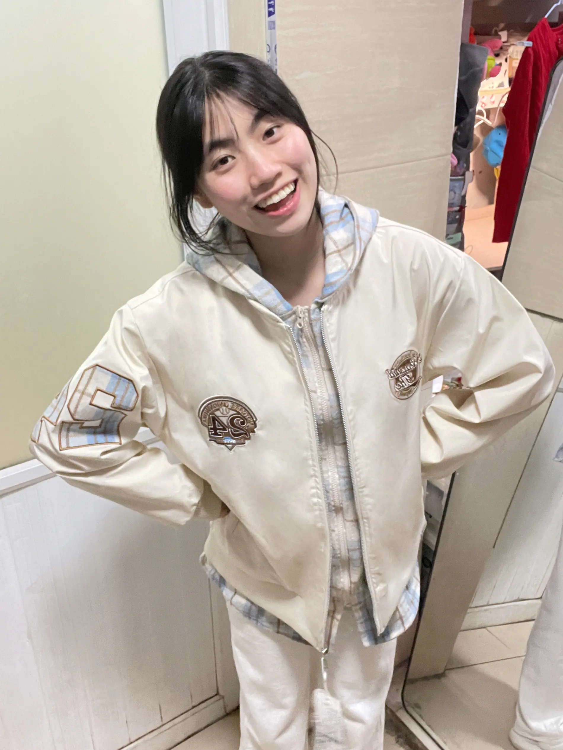 假两件外套好穿的勒