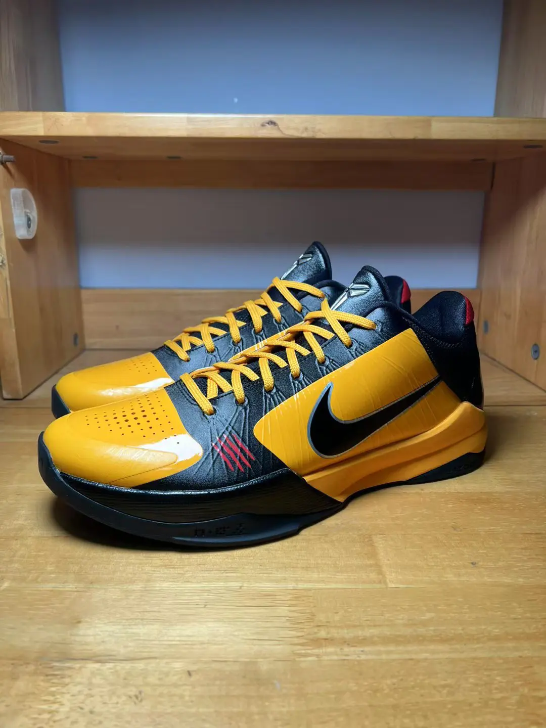 Nike Zoom Kobe 5 科比5 黑黄李小龙低帮球鞋 CD4991-700