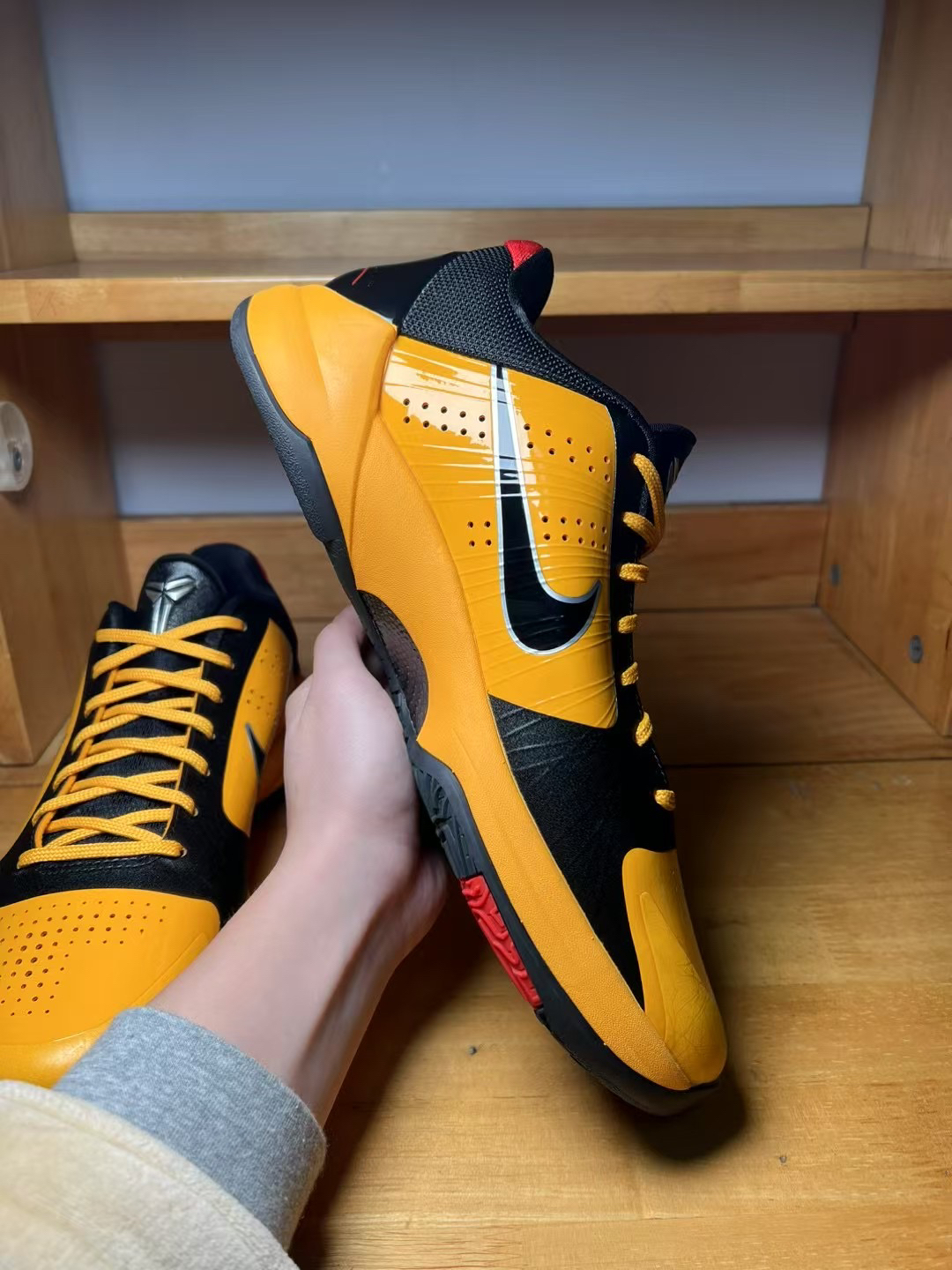 Nike Zoom Kobe 5 科比5 黑黄李小龙低帮球鞋 CD4991-700