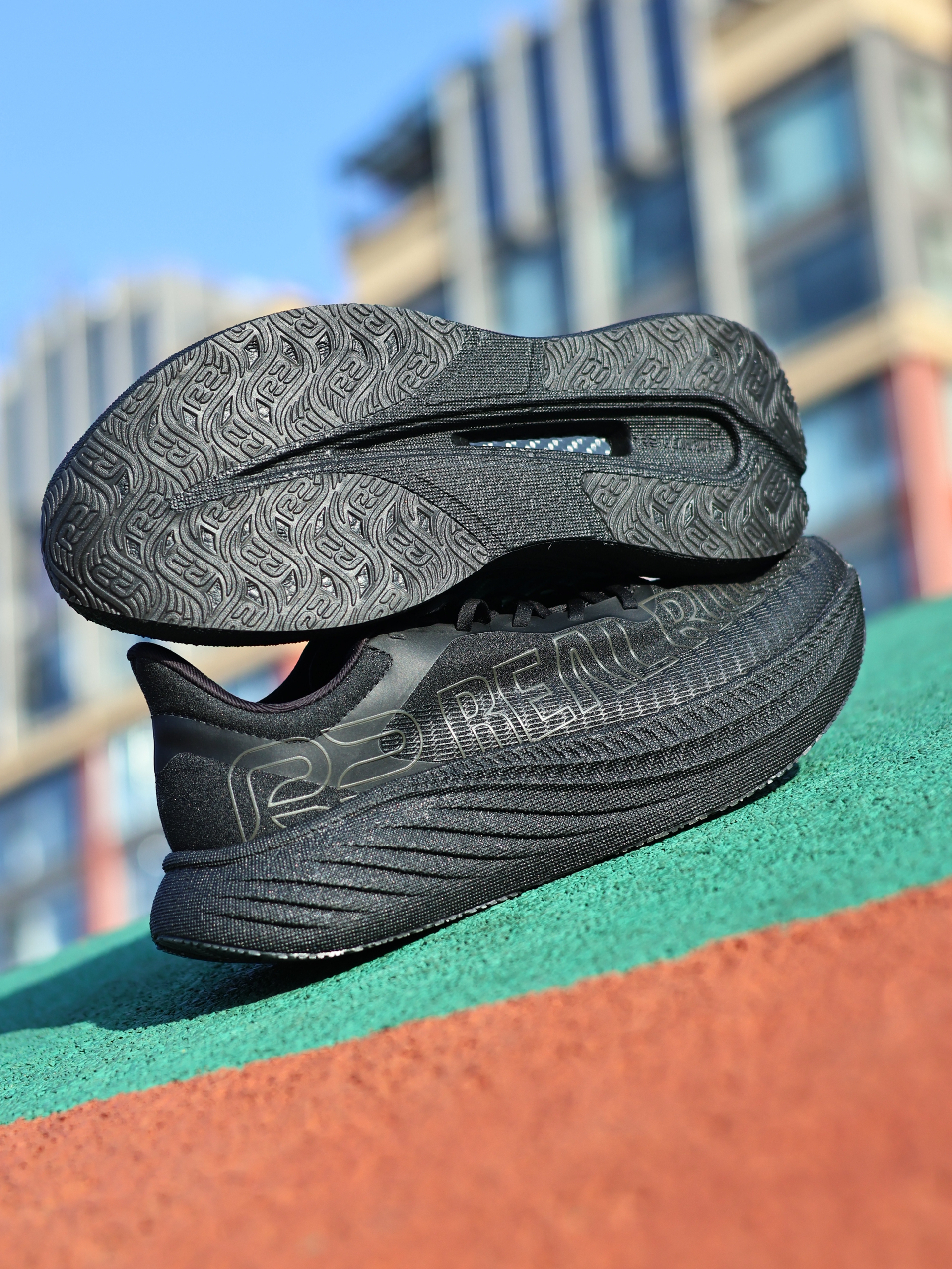 「R2黑武士🥷跑鞋」｜真能平替Boost⁉️