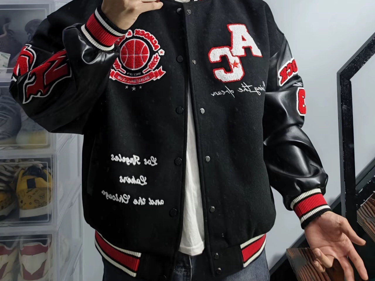 款式经典百搭穿上超帅气的一款棒球服
