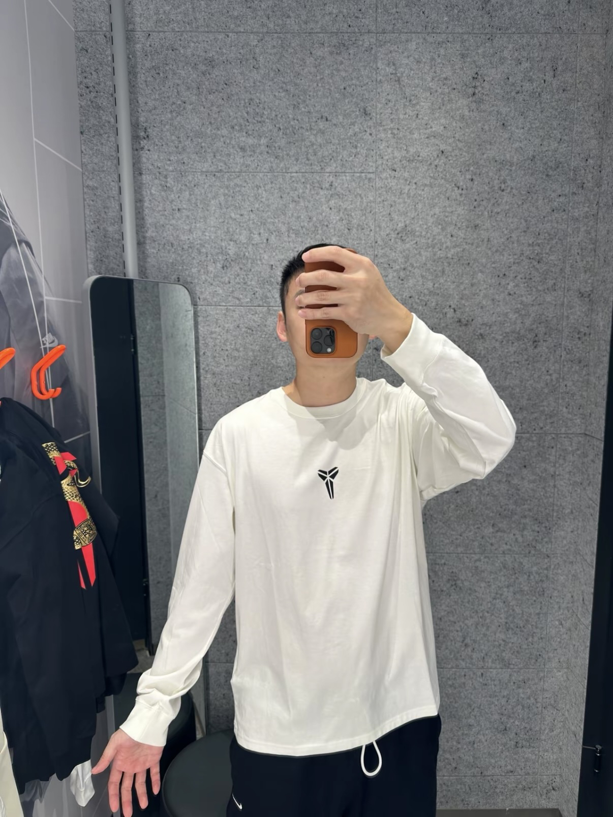 科比黑曼巴长袖T又酷又亮眼
