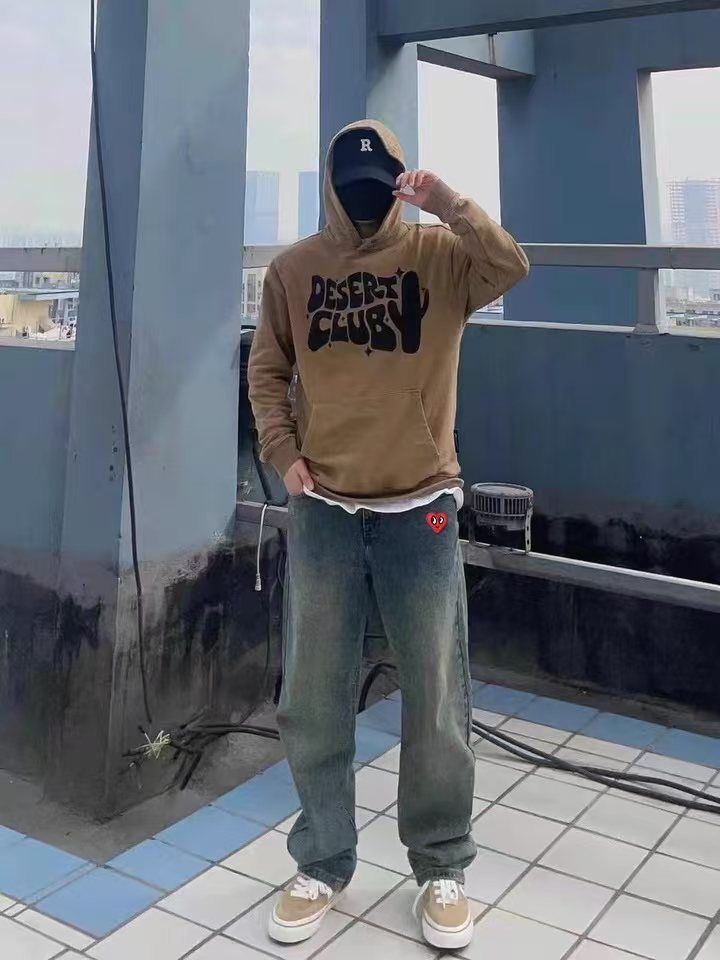 🌟 90s 复古回潮！直筒水洗磨白牛仔裤来袭