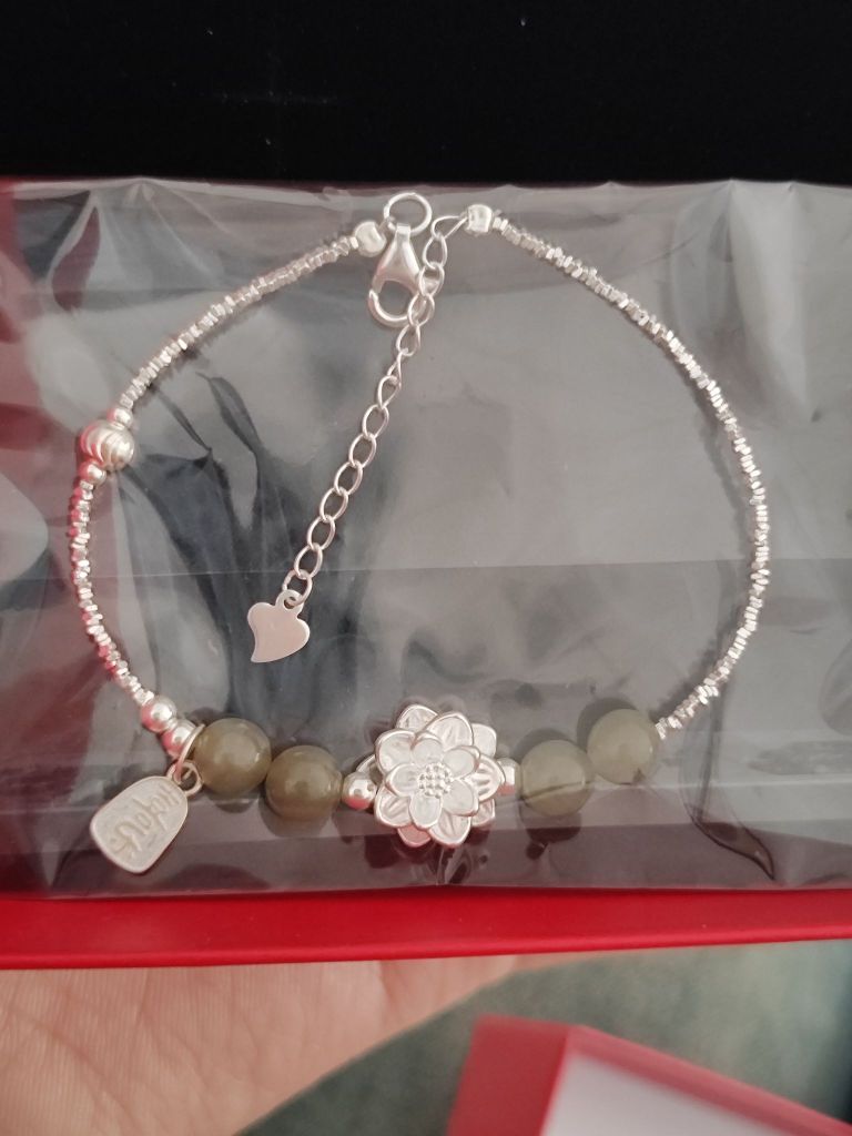 超级好看🛒好物名称：平安喜乐手链
🤔推荐