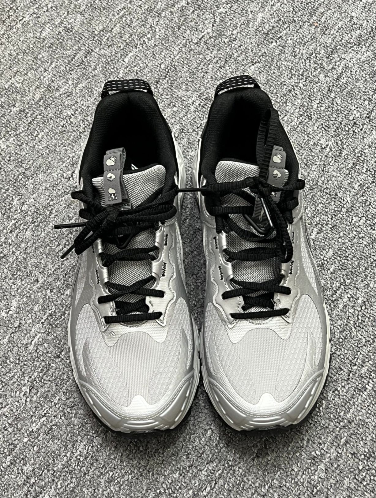 必入！李宁扶摇2.0，复古与性能的完美融合