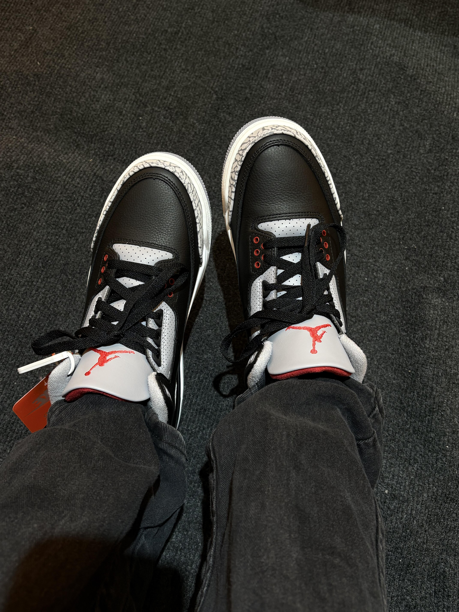 OOTD|AJ3黑水泥穿搭🥷🏻