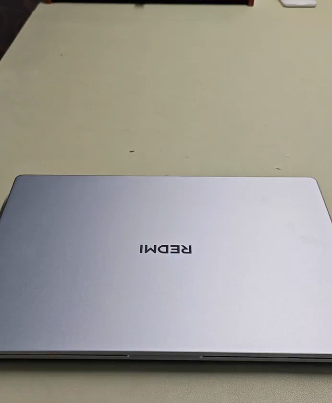 REDMI Book Pro 14 2025款是否值得购买？看完就知道了！