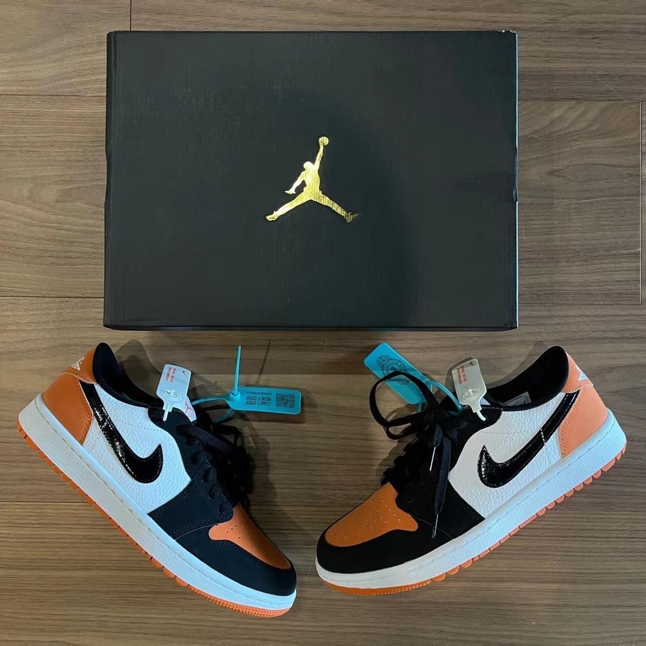 入手AJ1低帮好久了，没开胶没变形，质量