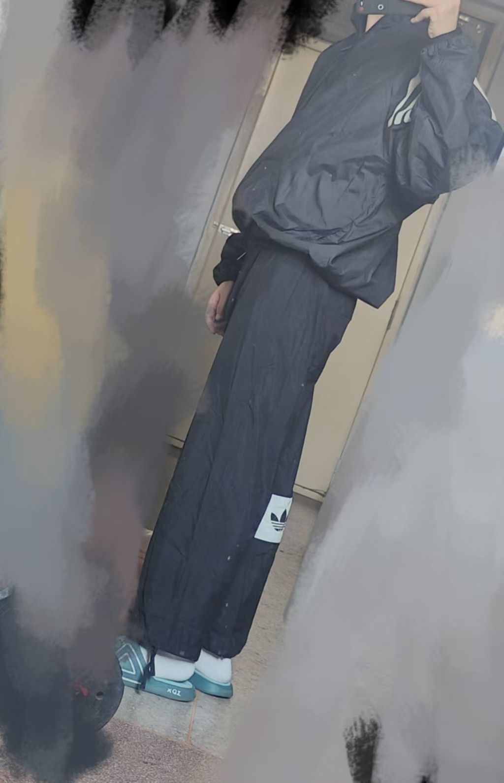 一条不错的运动裤