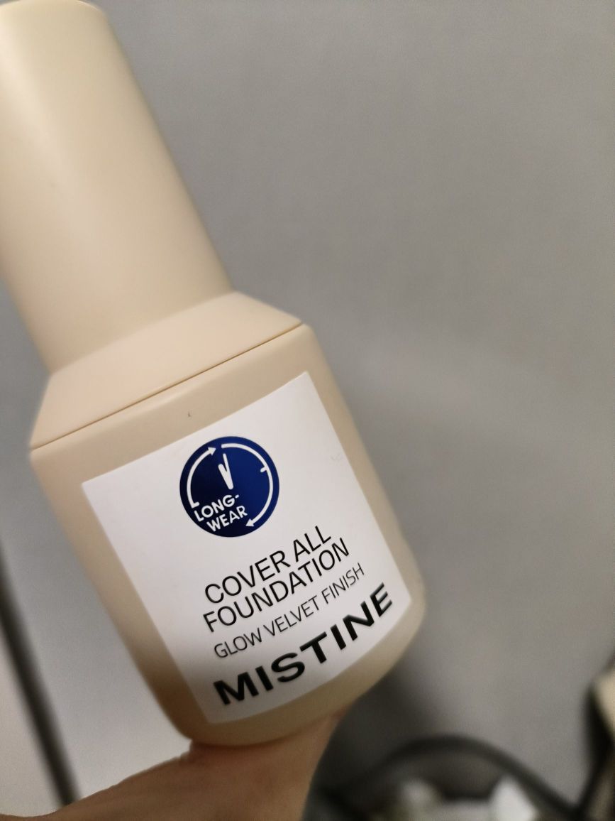  还在卡粉斑驳？Miss ting小蓝盾给你一键磨皮