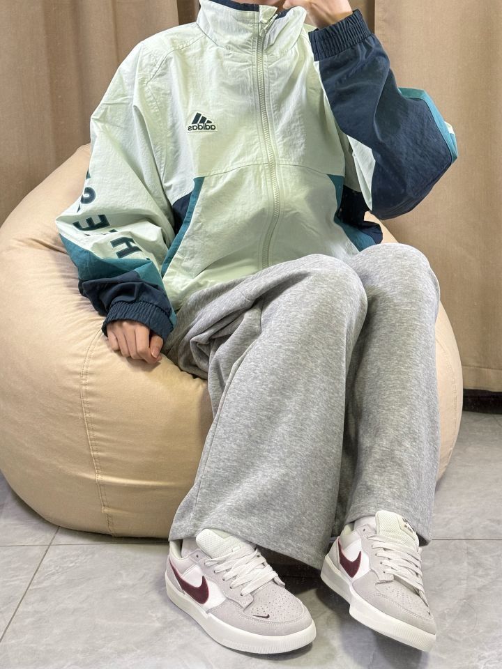 Wow…这么应季的颜色到底是谁在穿啊!!