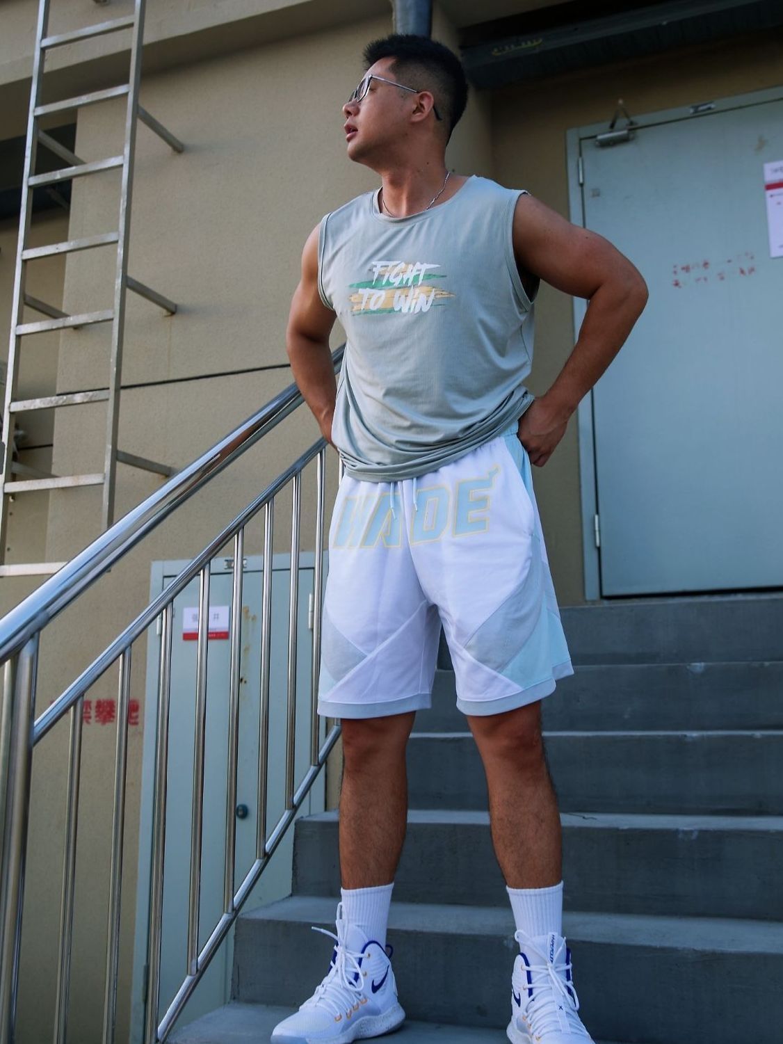 OOTD/夏日穿搭 一起打球吗