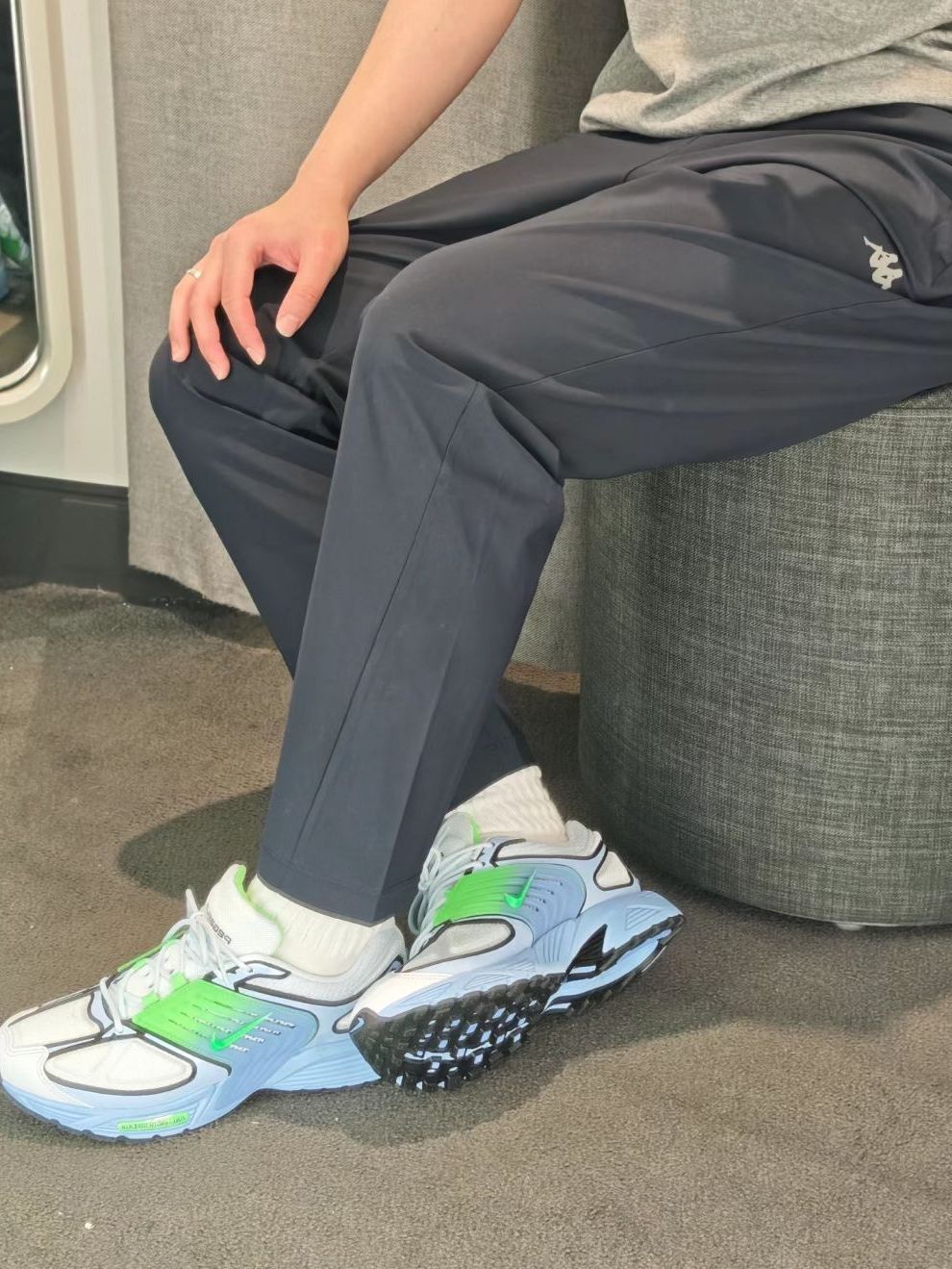 复古蓝调绝绝子！
Nike蓝色飞马Wave跑鞋上脚太戳我了！