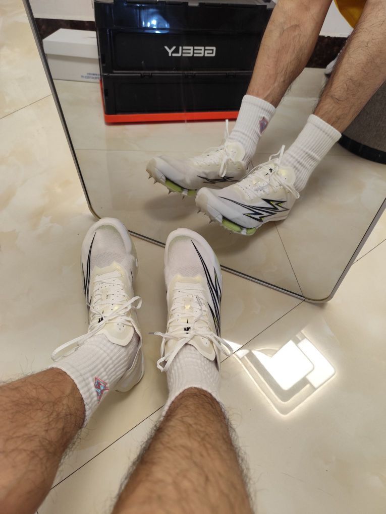 今天跑一千米,忘了拍照,现在补一组可以吧?