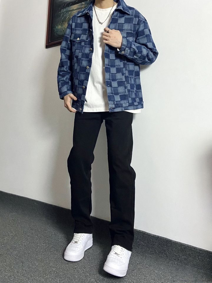 谁能拒绝棋盘格牛仔外套？帅就完事儿！✨