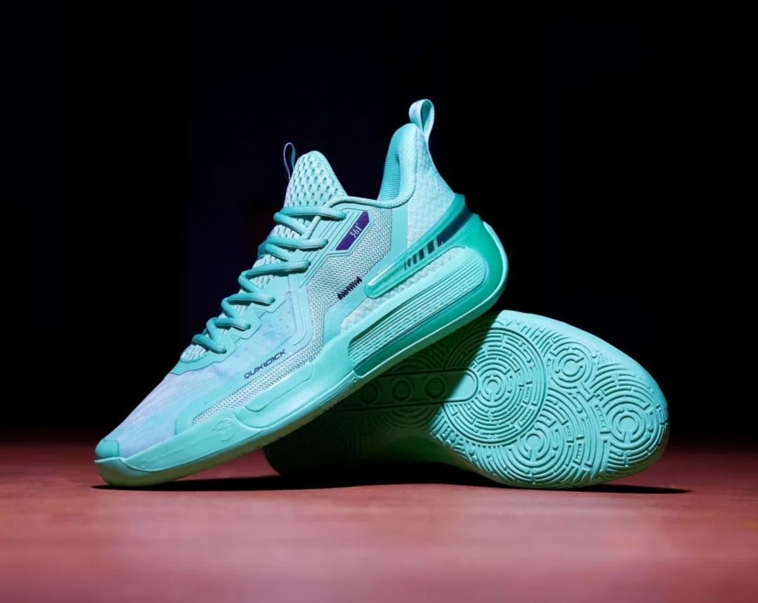 【今夏外场「清凉刺客」已就位！】🔥

👟 当丁威迪的支线鞋被做成"玩具绿盲盒"！
这双GOEY