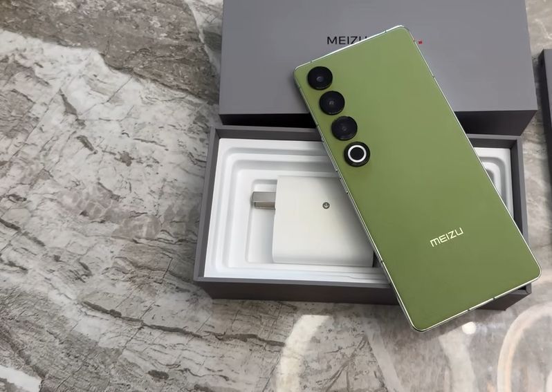 买不起三星S25的我们，可以看看它的平替，16GB+512GB+骁龙8Gen3