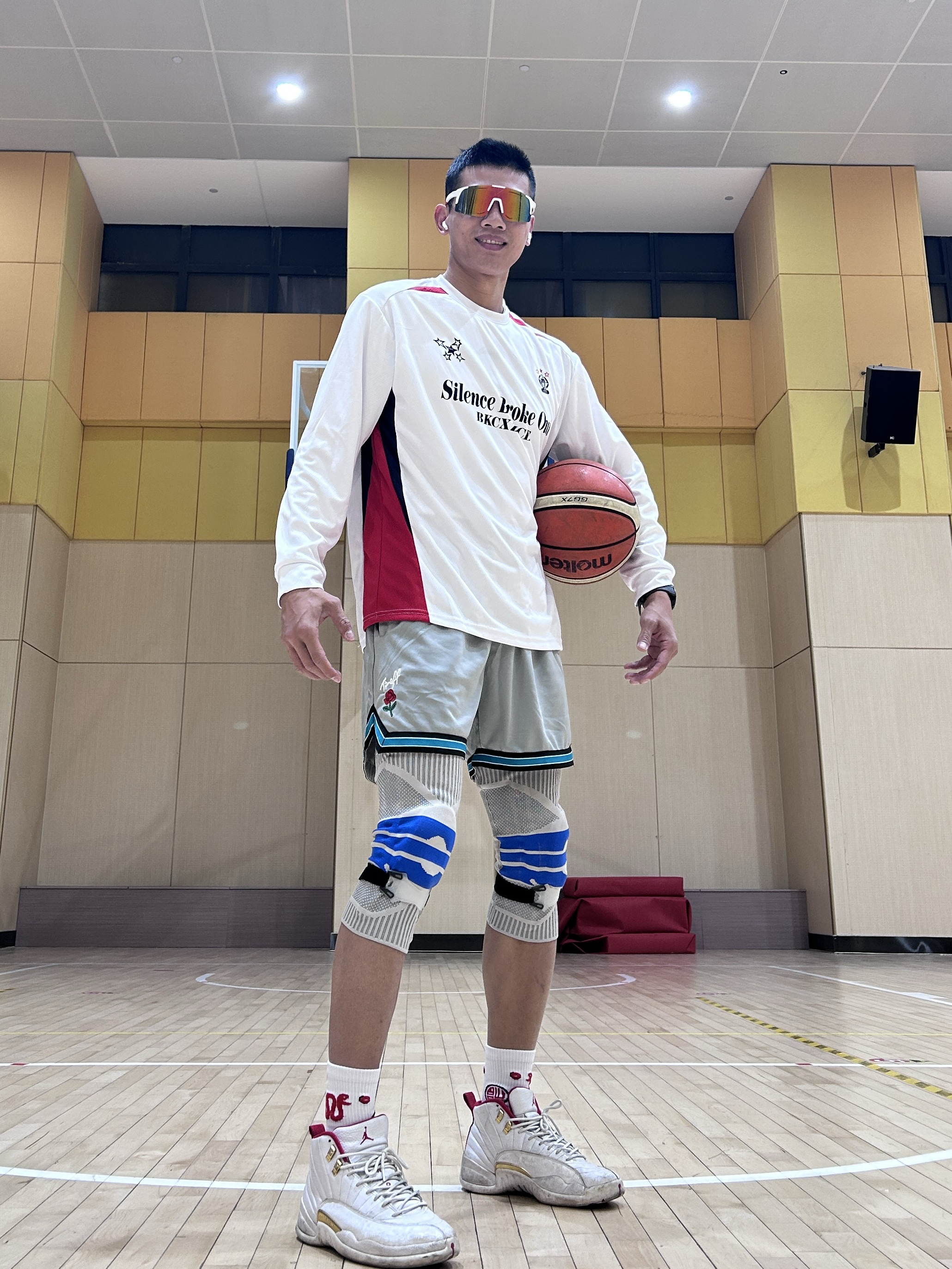打篮球会有好心情🏀