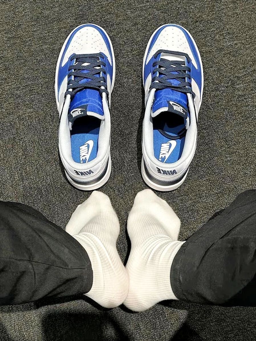 Nike Dunk Low 白蓝运动鞋 少年感穿搭利器
