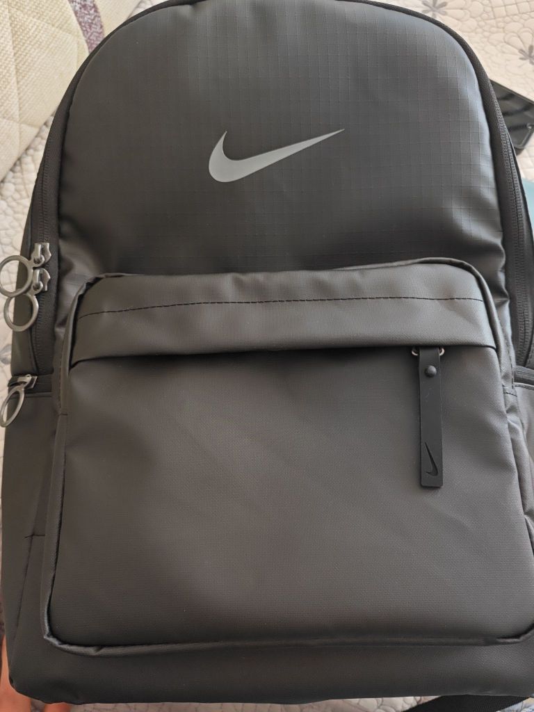 nike背包