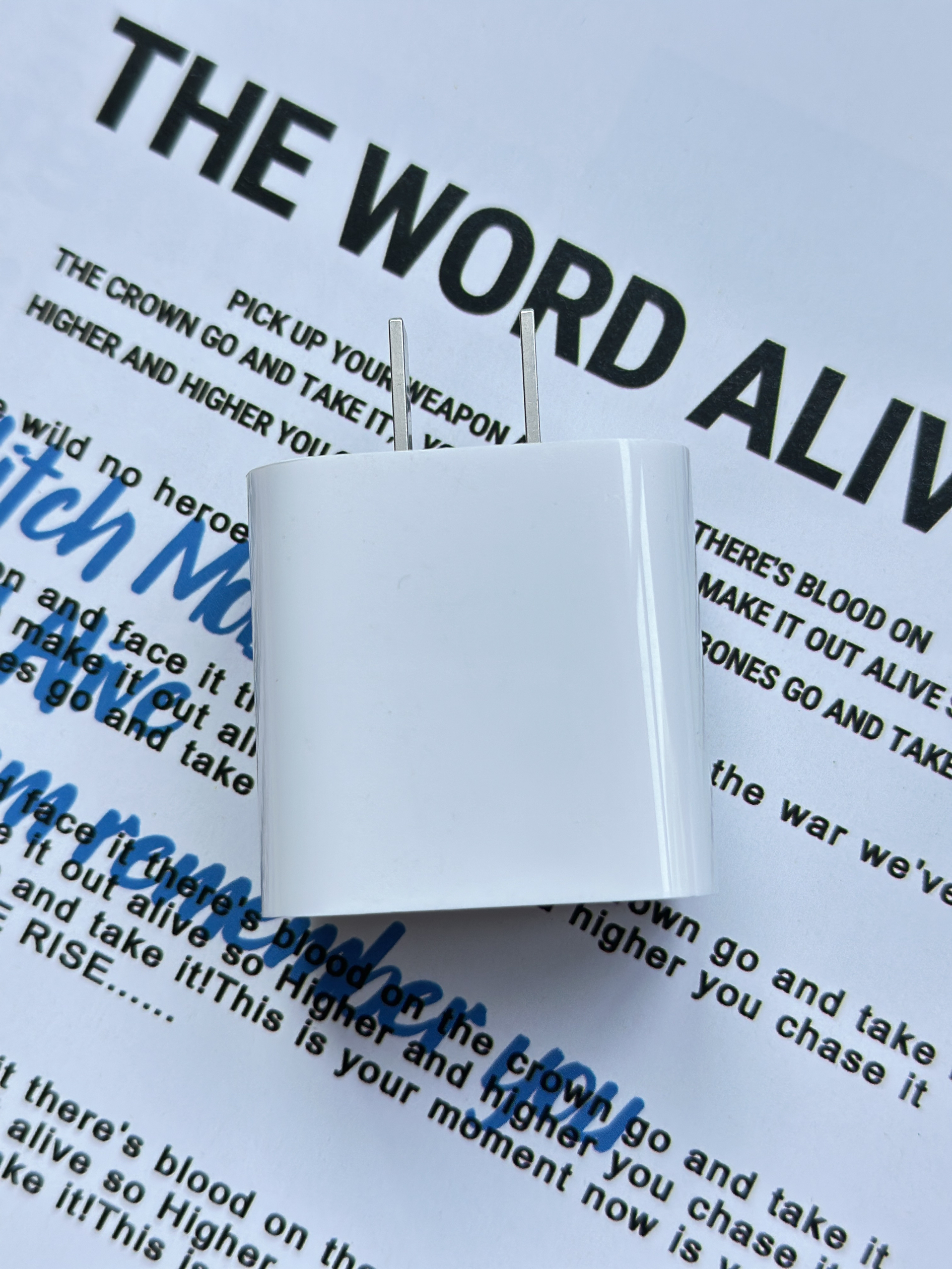 Apple/苹果 MHJ83CH/A 20W USB-C 接口 充电器 电源适配器