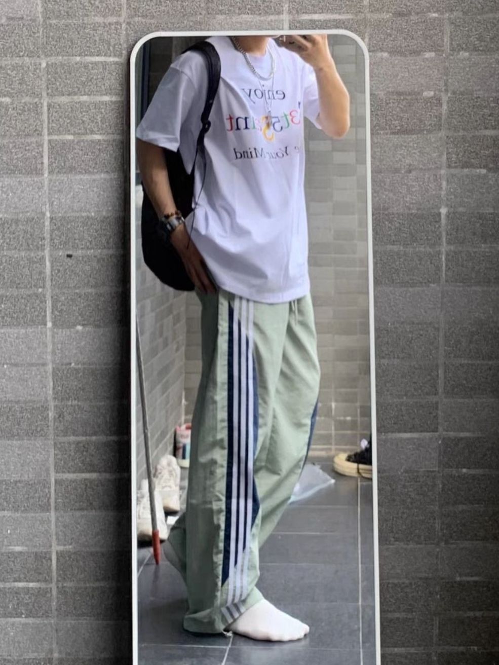 Vocal！设计师出来加鸡腿！这裤子绝了！