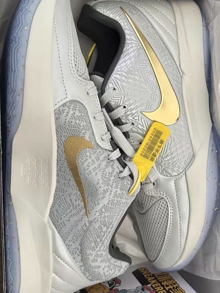 ✨ **Nike Ja 2 实战测评｜莫兰特二代到底值不值得冲？优缺点全解析！** ✨  
