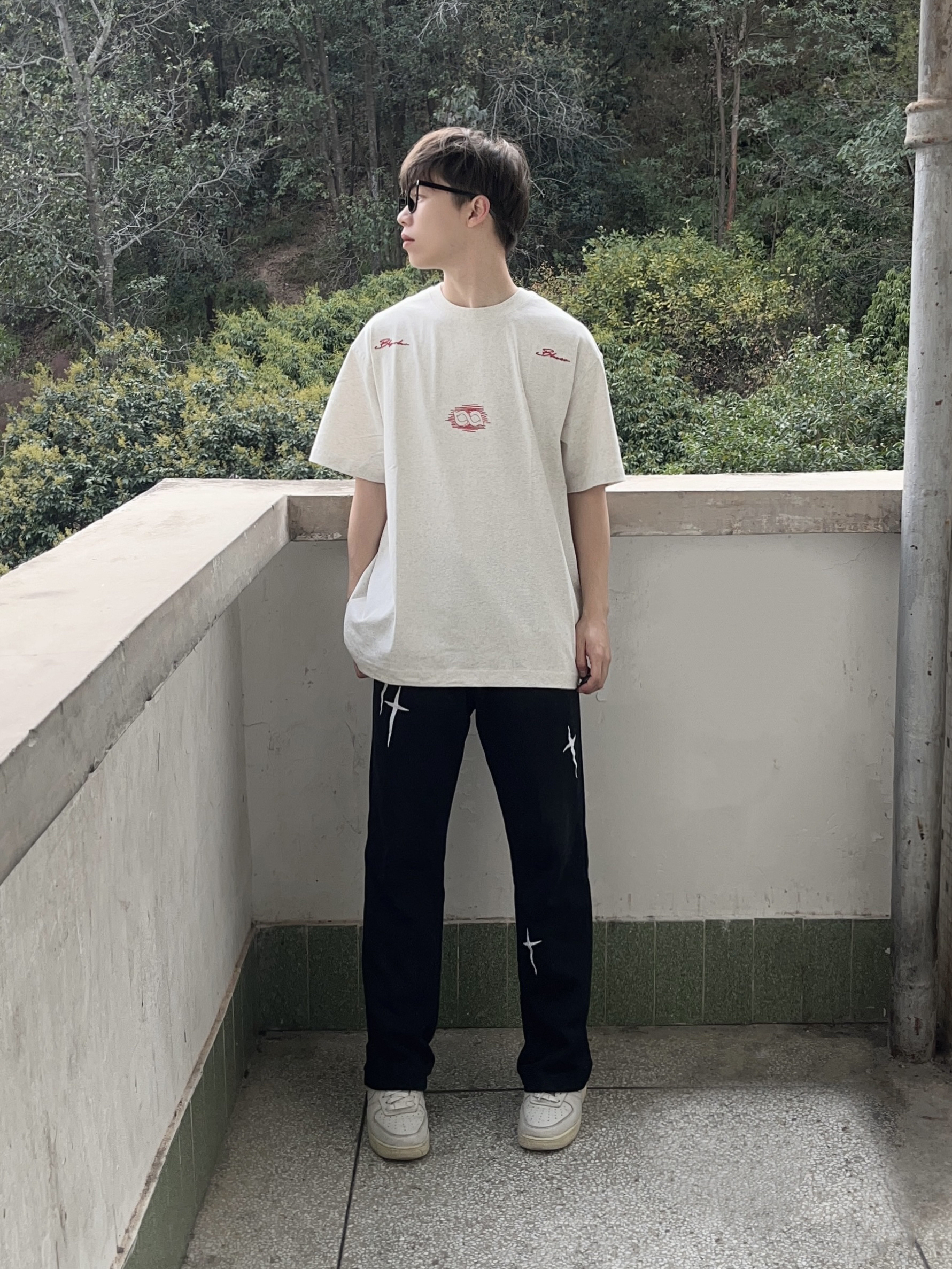 OOTD｜莫比乌斯环短袖百搭不腻🔥