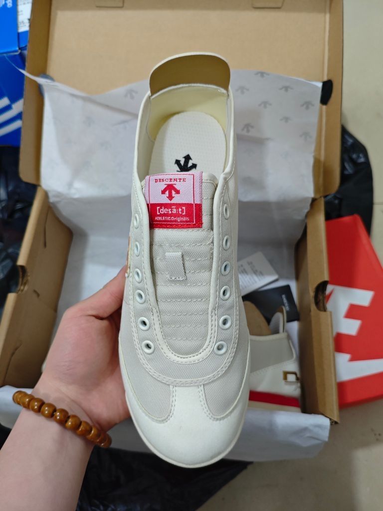 迪桑特CHRON运动休闲鞋女款