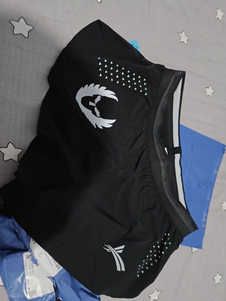 🛒好物名称：
🤔推荐理由：👕推荐单品：
