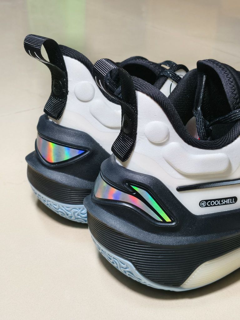 李宁 驭帅16v2
