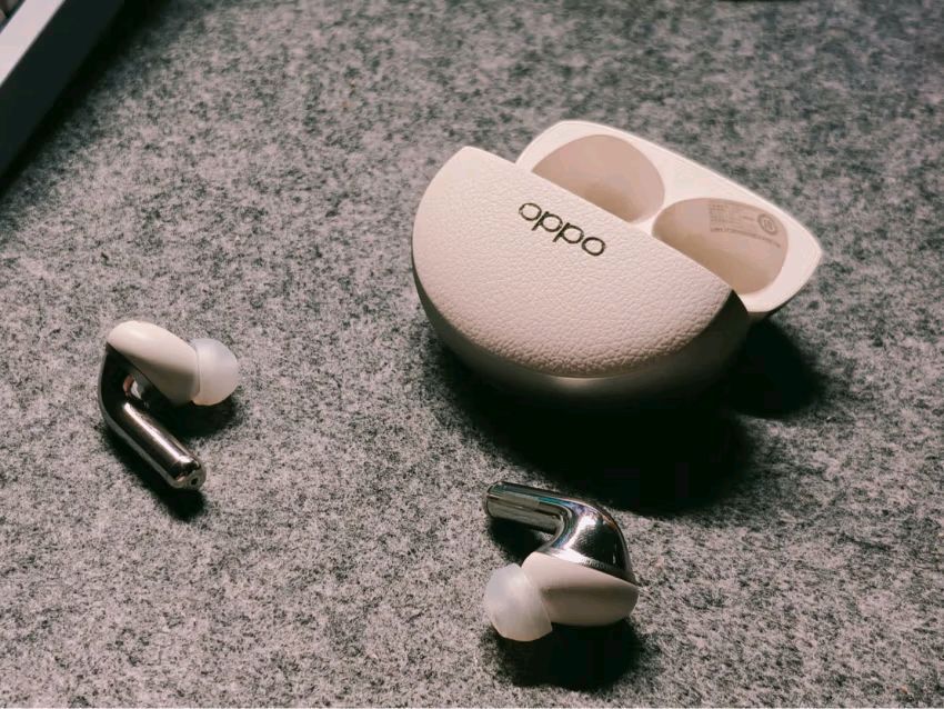 入手 OPPO Enco X 3 一段时