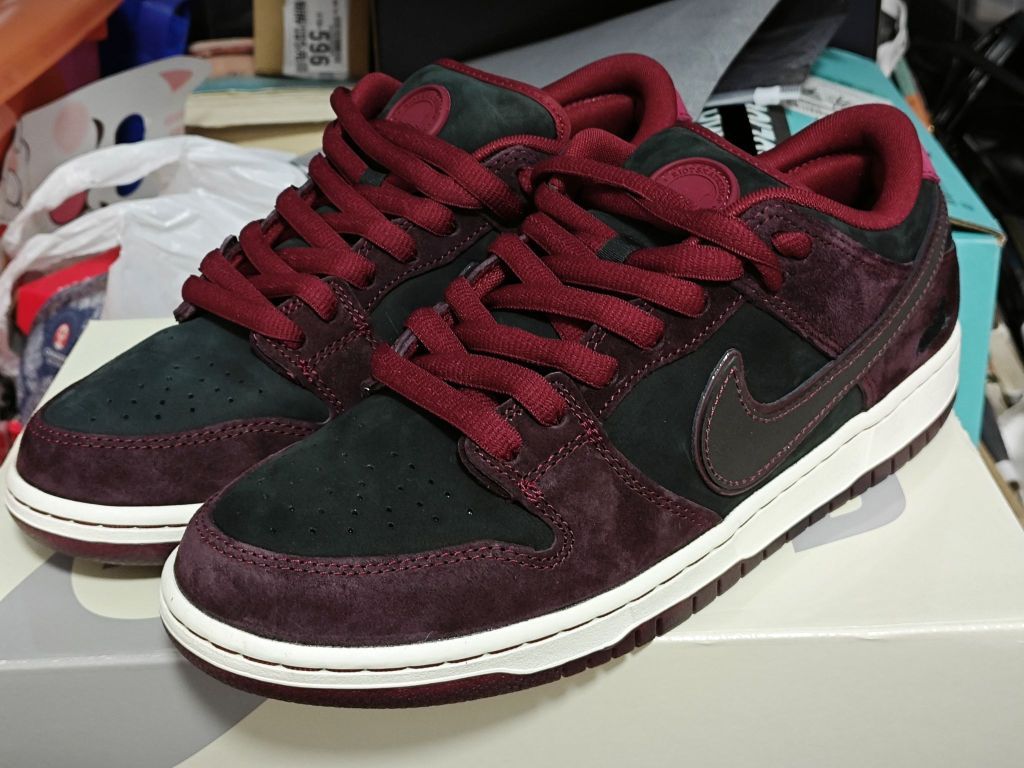 RIOT和nike的联名真的是帅气啊