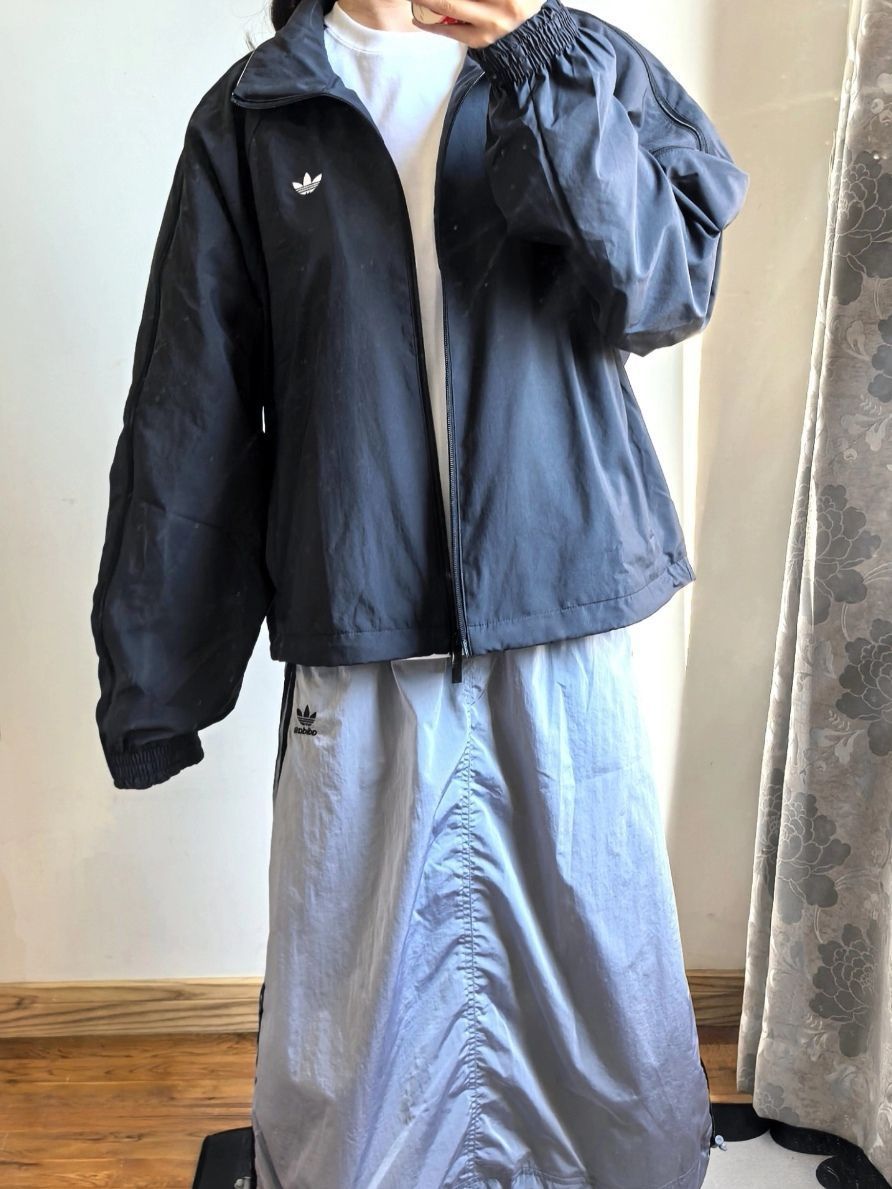 小个子女生闭眼入！