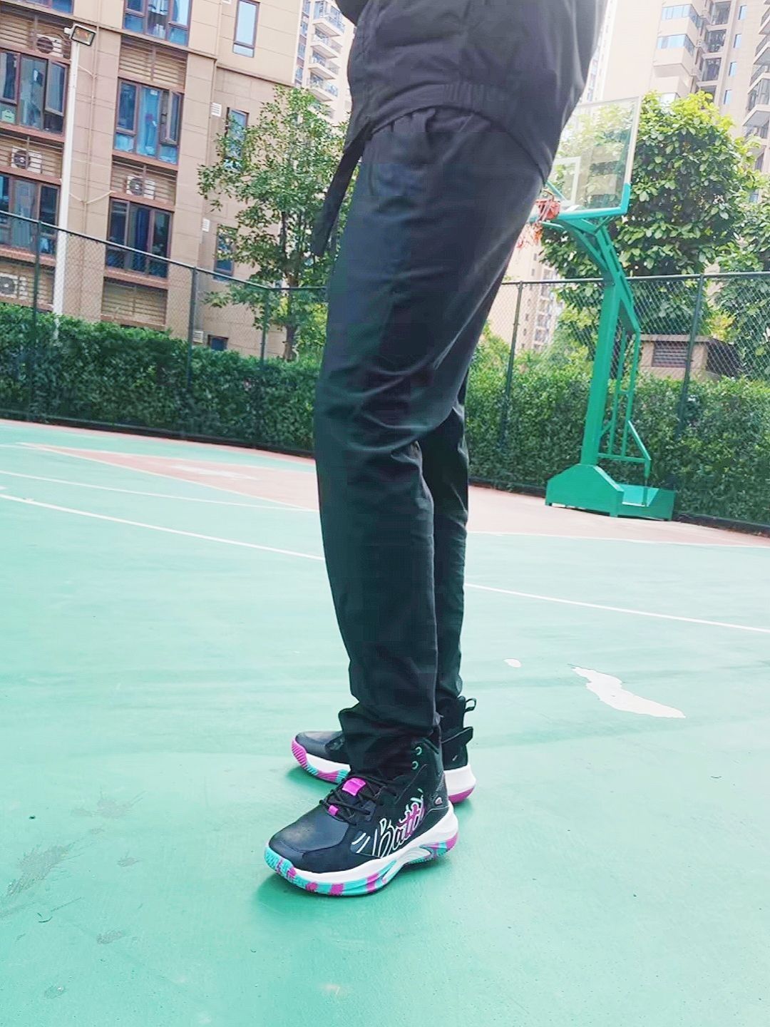 谁懂？这双鞋时尚感爆棚