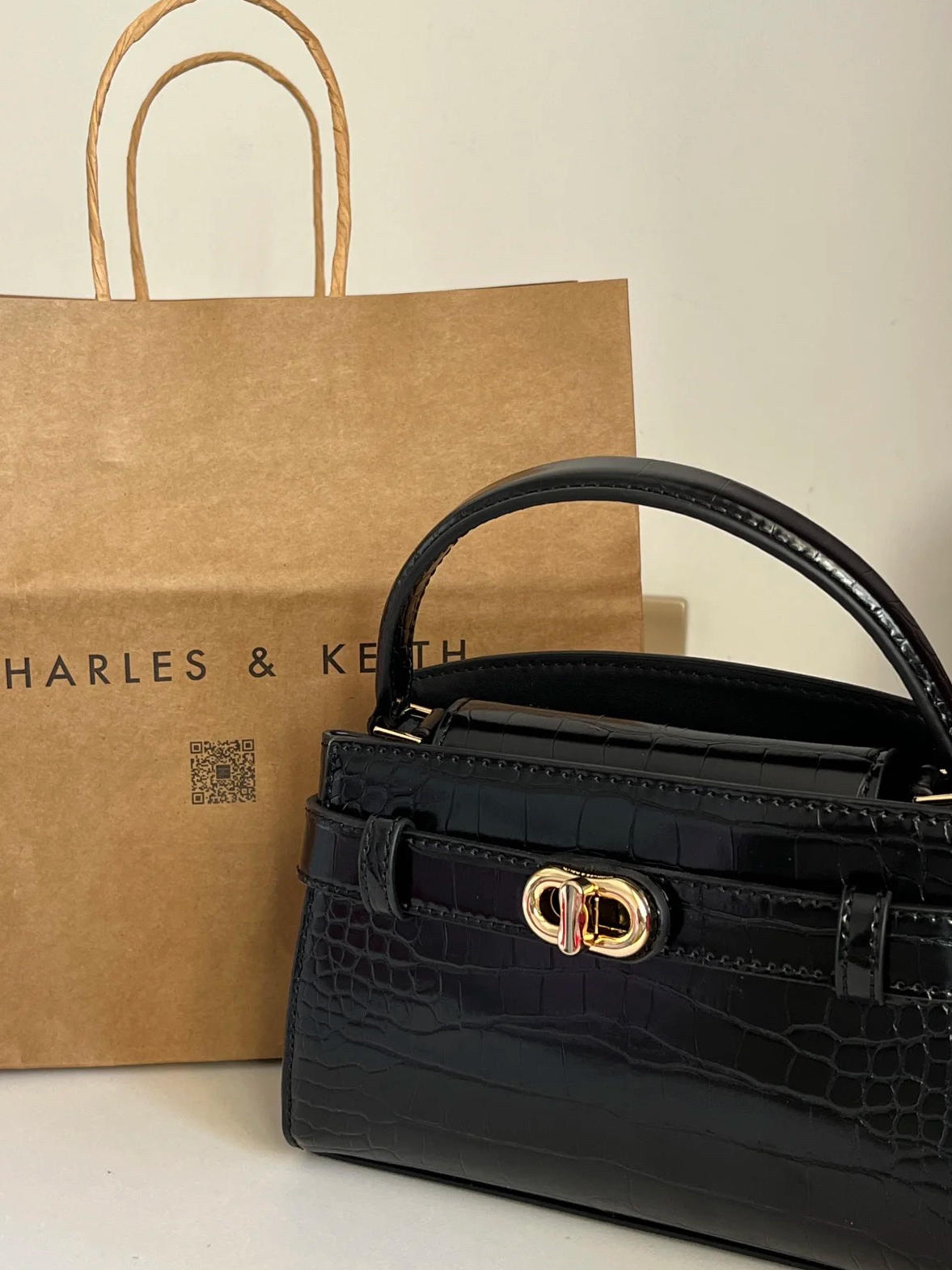 💼太喜欢了我的第一个轻奢包包💕