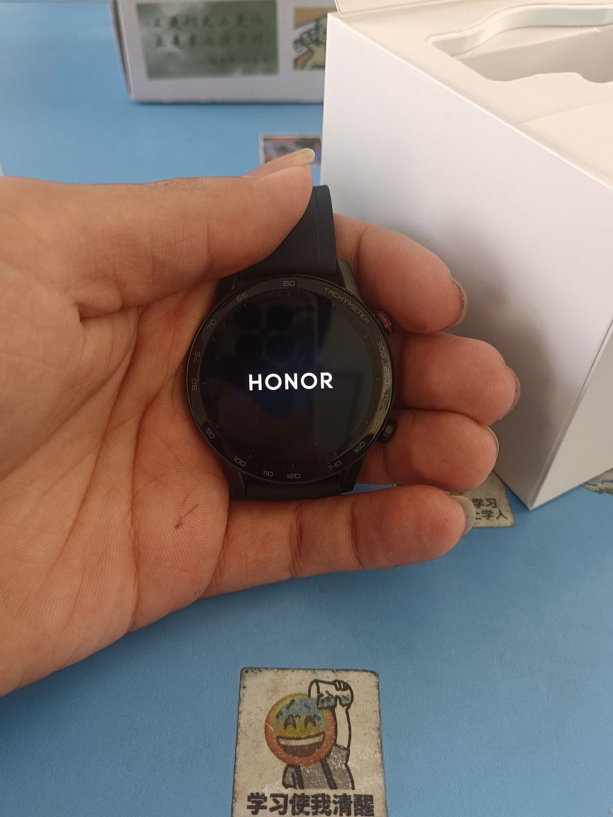 整体来说还可以吧，跑表也没什么功能，心率