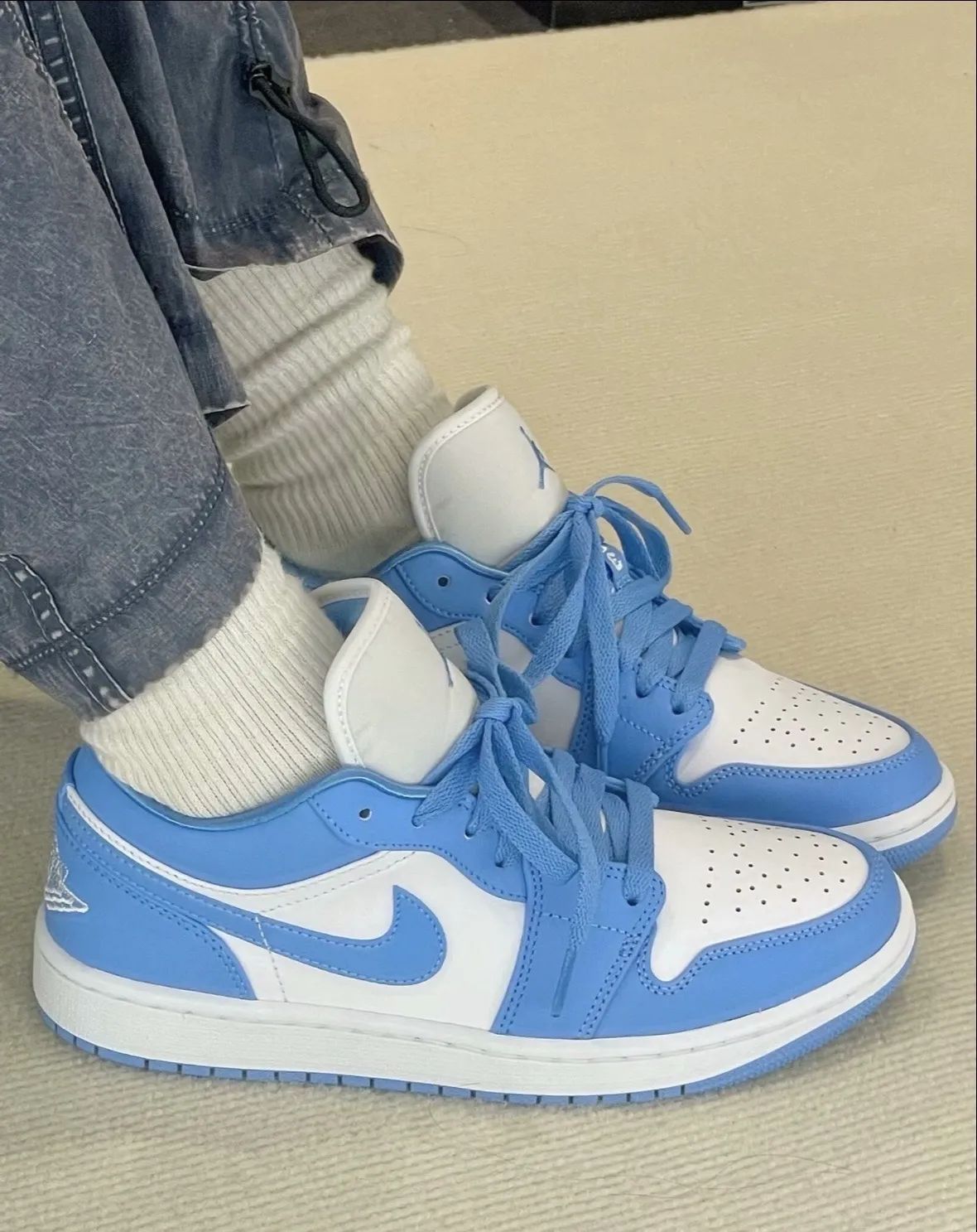 【我的春游搭子｜穿上AJ1北卡蓝低帮 把春天踩在脚下💙】