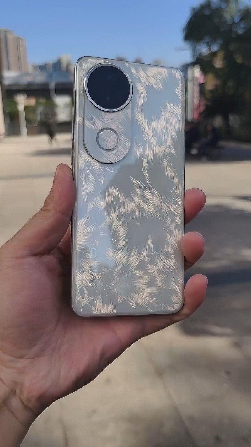 大捡漏！vivo S20 这价格香麻了​
