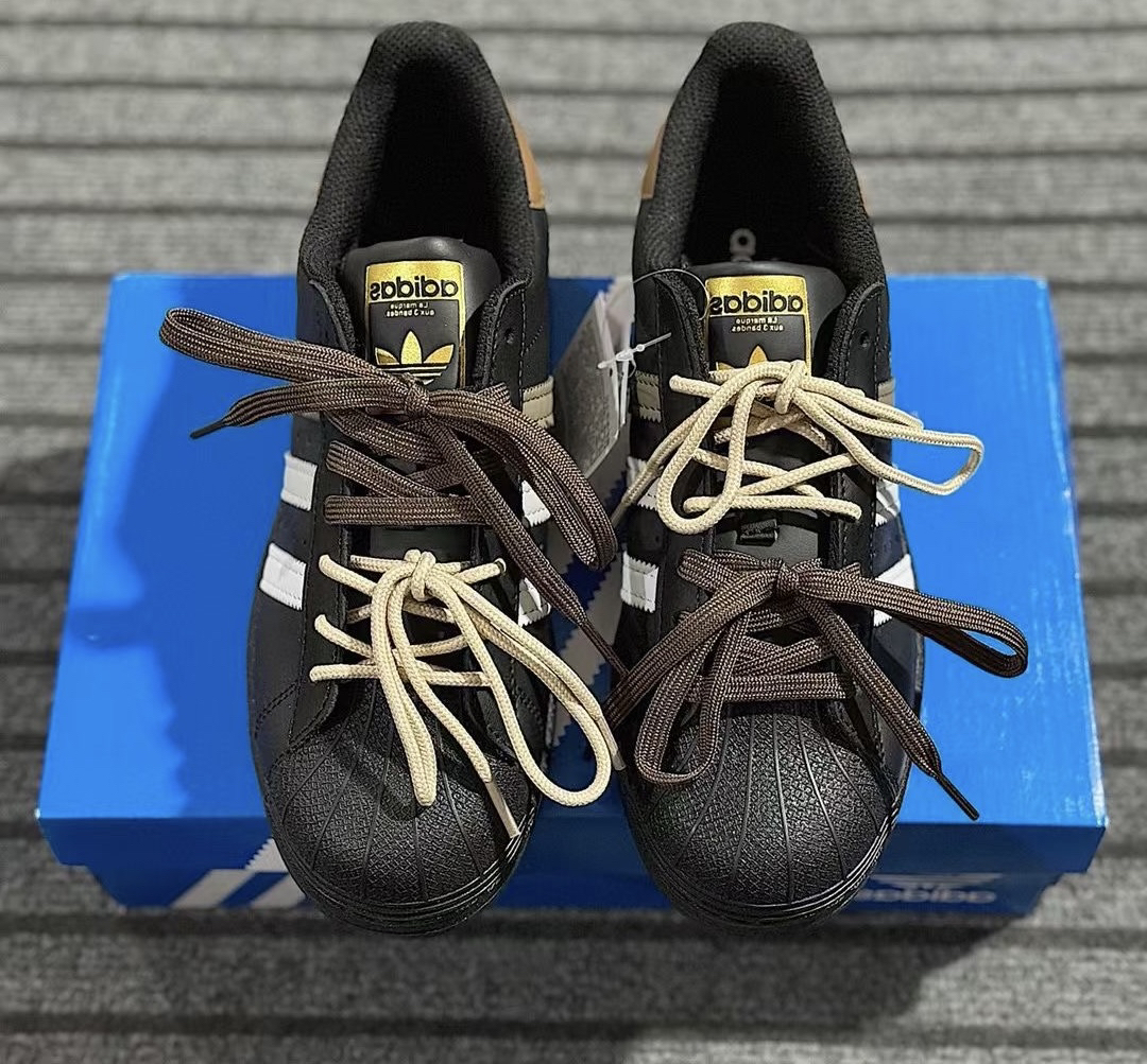 阿迪达斯三叶草还是那么好看🤩